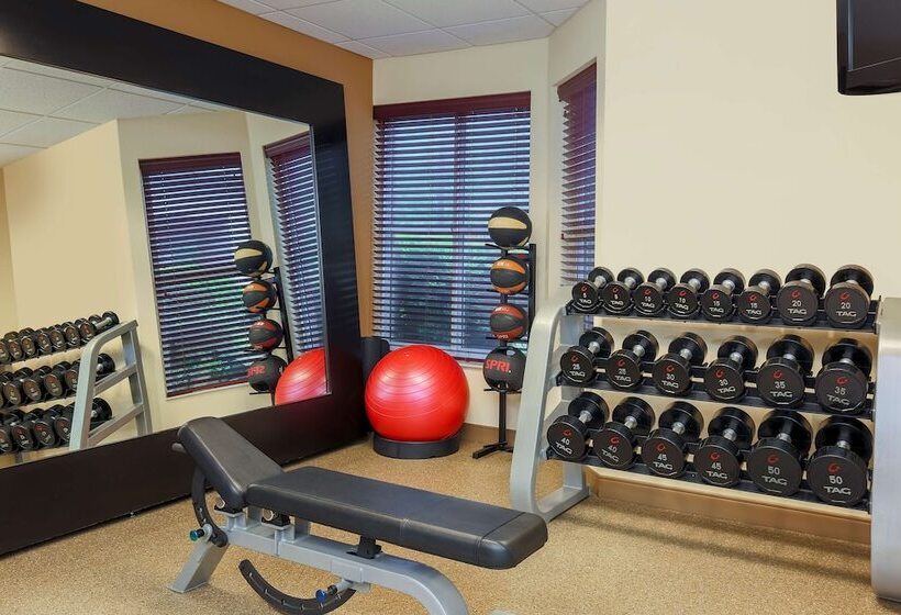 هتل Homewood Suites By Hilton Nashvilleairport