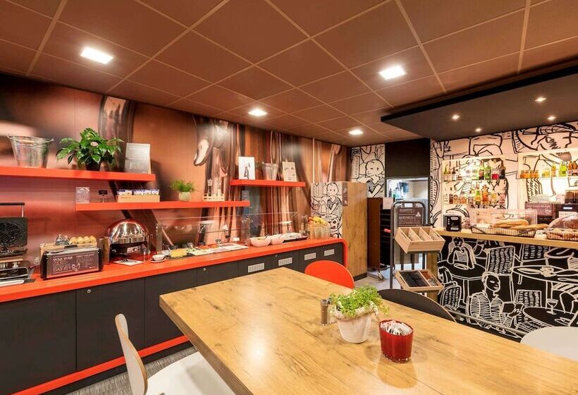 ホテル Ibis Bern Expo