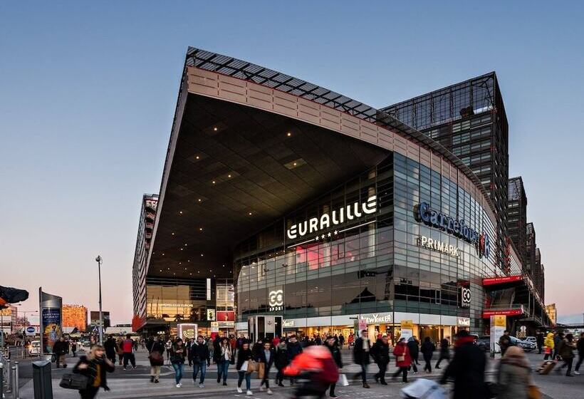 בית מלון כפרי Ibis Styles Lille Centre Grand Place