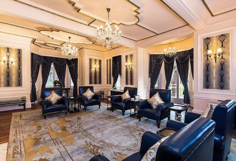 Intercontinental Shanghai Ruijin, An Ihg Hotel Downtown Historic Iconic Garden