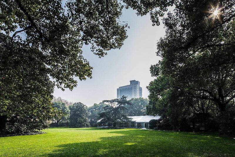 Intercontinental Shanghai Ruijin, An Ihg Hotel Downtown Historic Iconic Garden