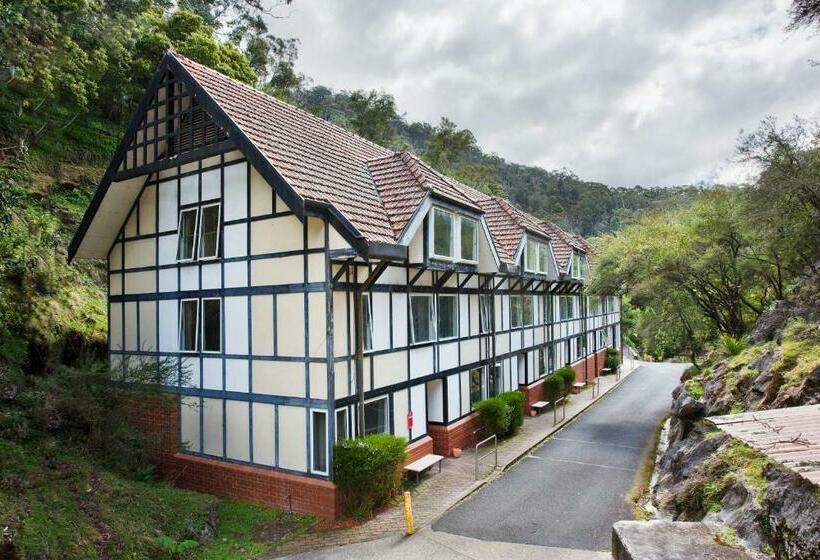 בית מלון כפרי Jenolan Caves House