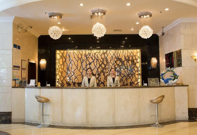 Shenzhen Kaili Hotel, Guomao Shopping Mall