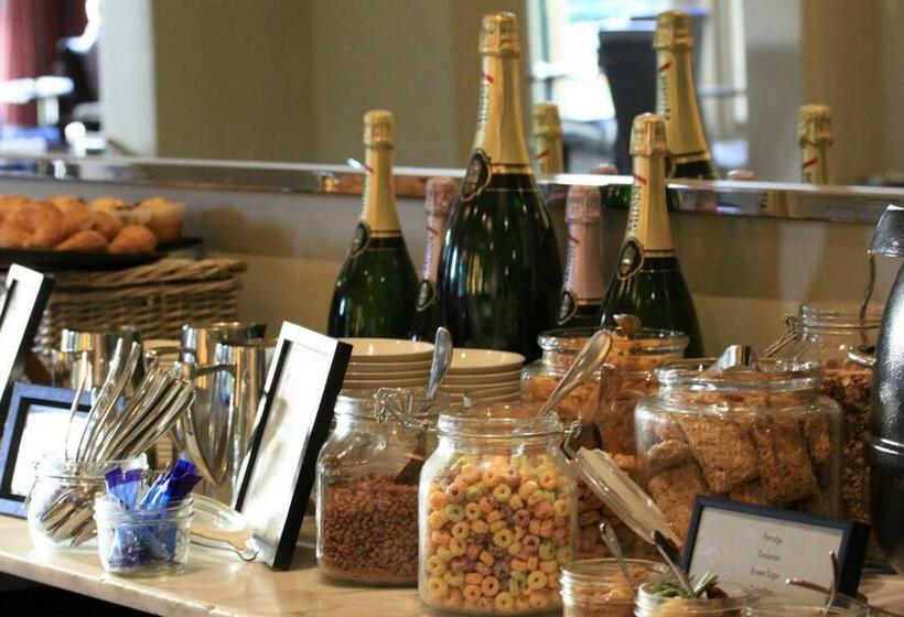 Lancemore Mansion Hotel Werribee Park