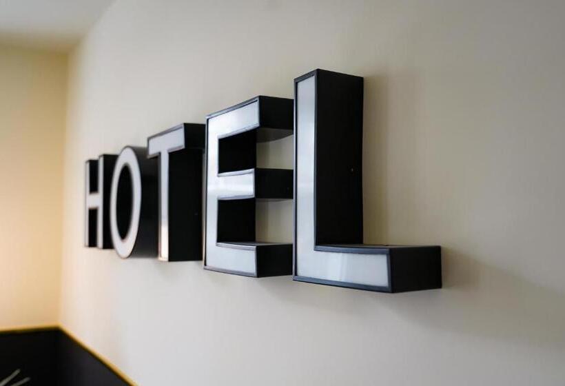 فندق Le Tonnelier