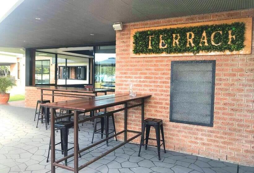 فندق Mackay Seabreeze Apartments