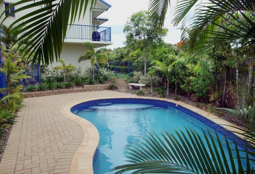 هتل Mackay Seabreeze Apartments