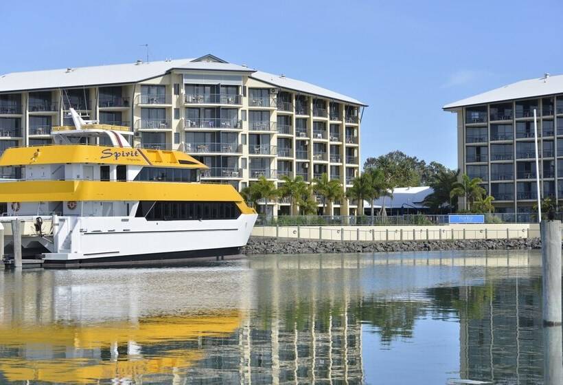 هتل Mantra Hervey Bay