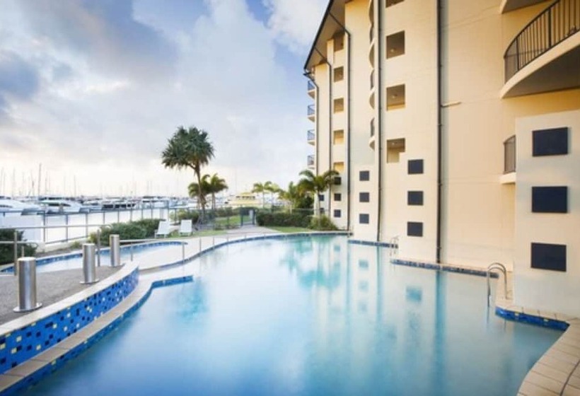 هتل Mantra Hervey Bay