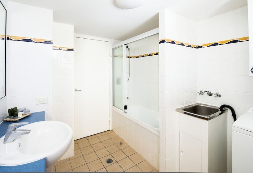 هتل Mantra Hervey Bay