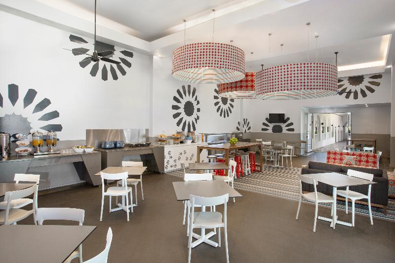 ホテル Mantra Portsea