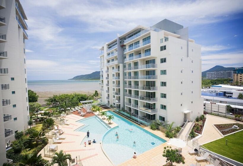 酒店 Mantra Trilogy