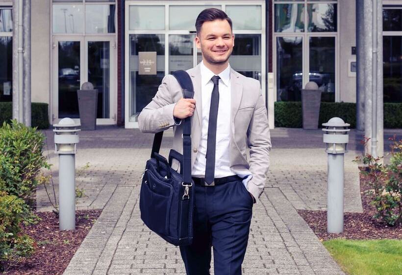 فندق Mercure  Kamen Unna