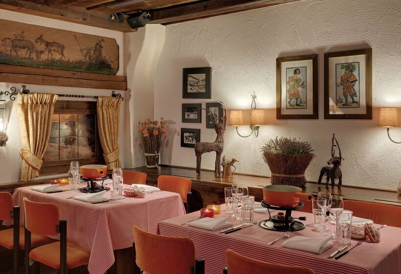 فندق Morosani Post