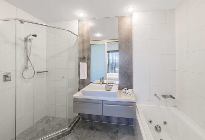 酒店 Oaks Adelaide Horizons Suites