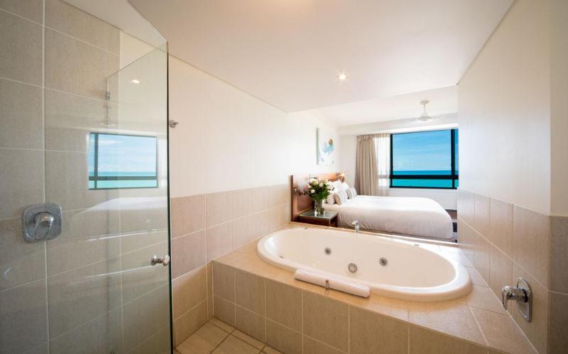 ホテル Pinnacles, Airlie Beach