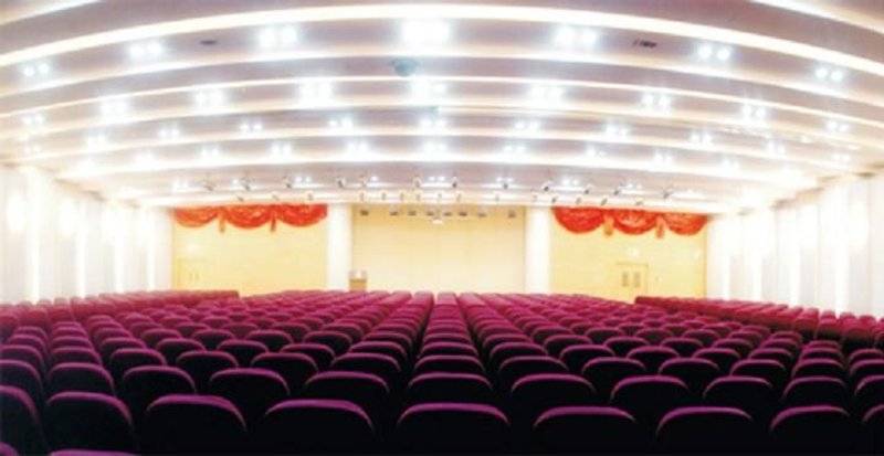 فندق Press Plaza