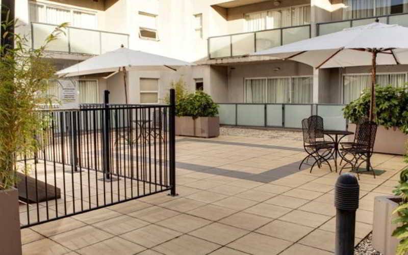 בית מלון כפרי Punt Hill Burwood