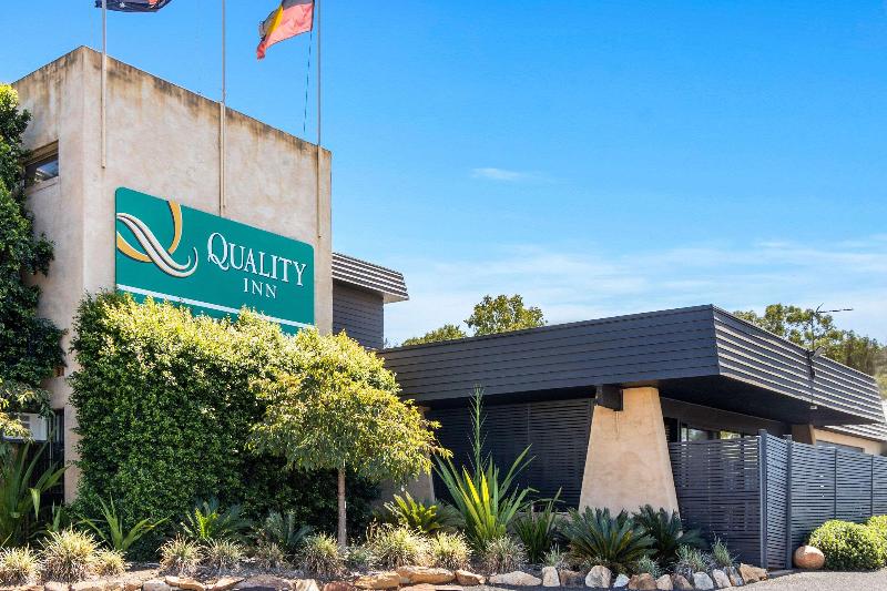 هتل Quality Inn Dubbo International