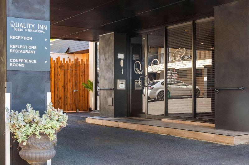 هتل Quality Inn Dubbo International