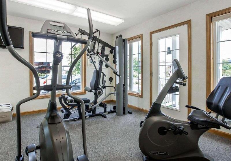 Отель Quality Inn Lake George