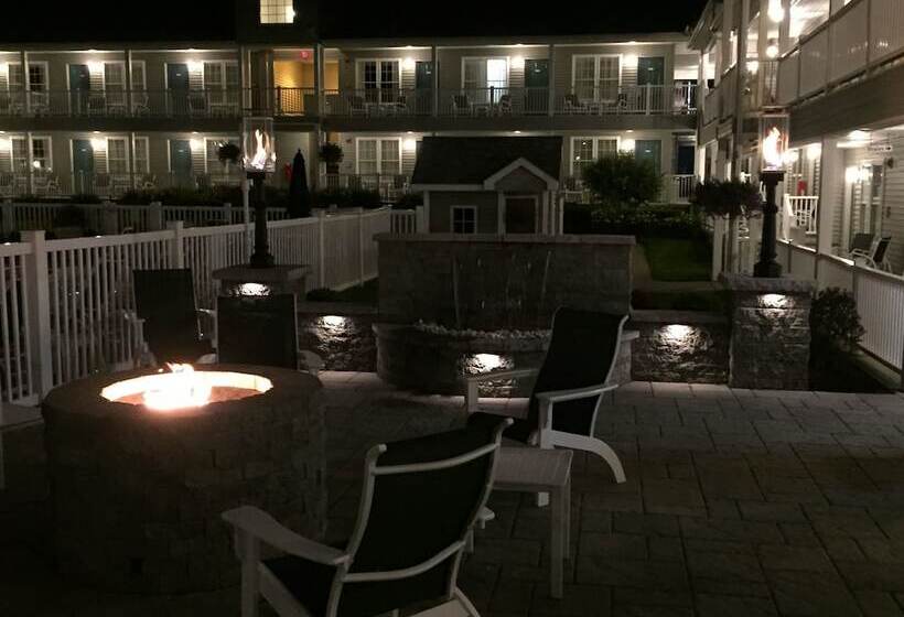 Отель Quality Inn Lake George