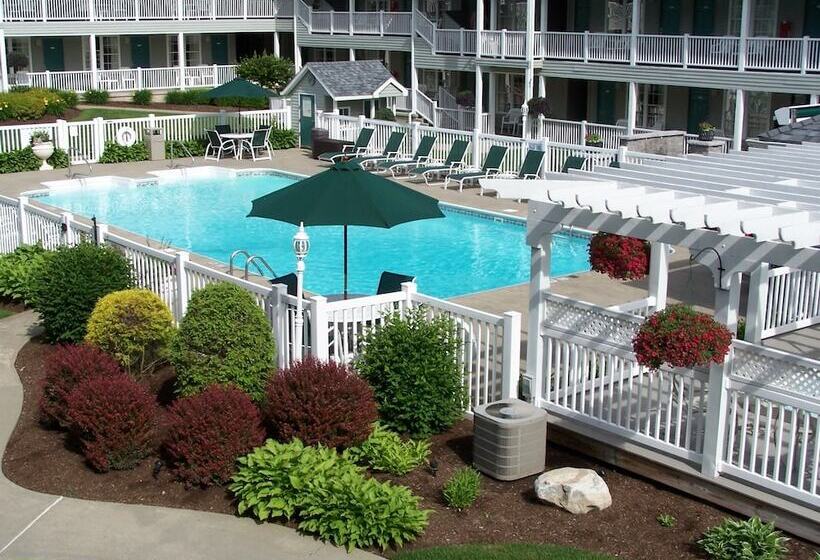 Отель Quality Inn Lake George