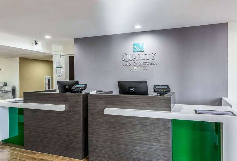 בית מלון כפרי Quality Inn & Suites El Paso I 10