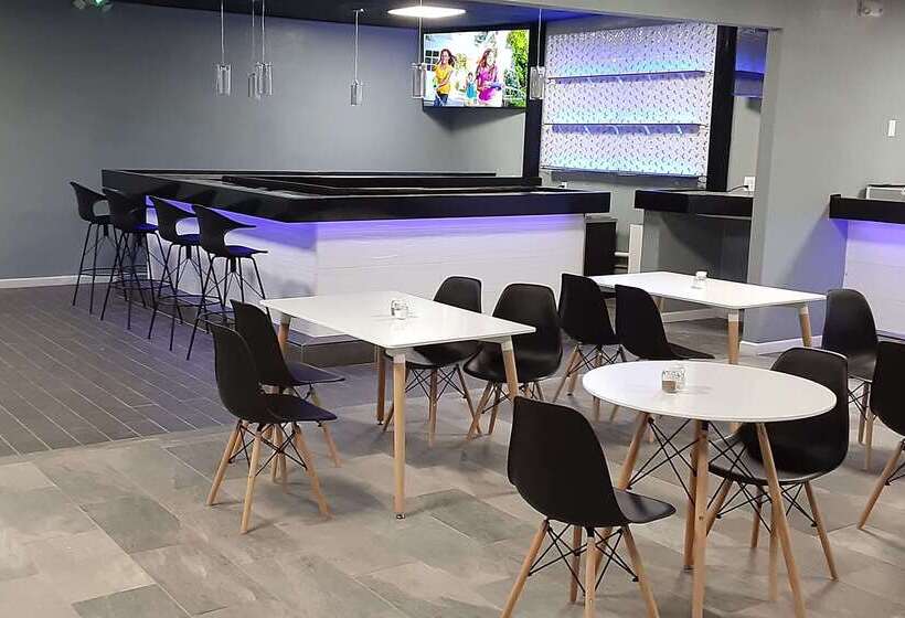 فندق Quality Inn & Suites Hardeeville  Savannah North