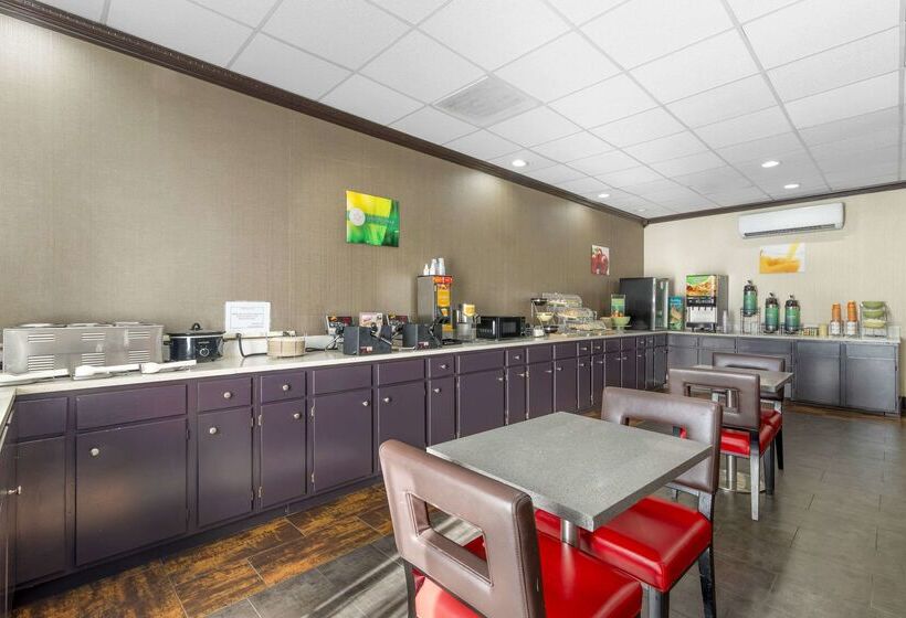 فندق Quality Inn & Suites Hardeeville  Savannah North