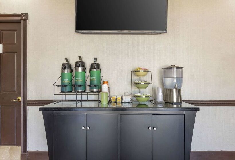 فندق Quality Inn & Suites Hardeeville  Savannah North