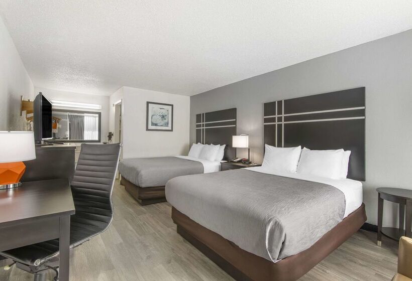 فندق Quality Inn & Suites Hardeeville  Savannah North