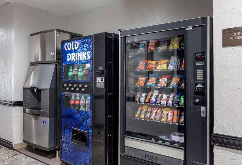 فندق Quality Inn & Suites I 35 E Walnut Hill