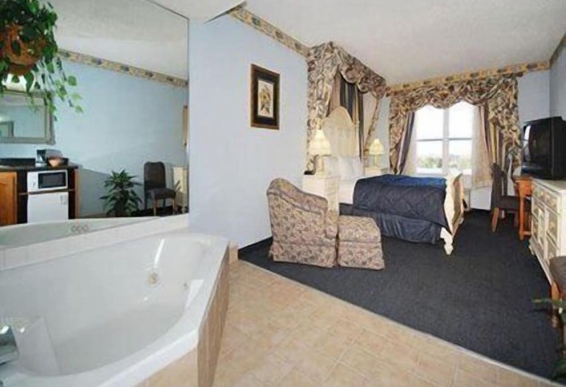 فندق Quality Inn & Suites I 35 E Walnut Hill