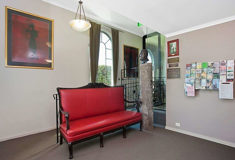 ホテル Quality Inn & Suites The Menzies