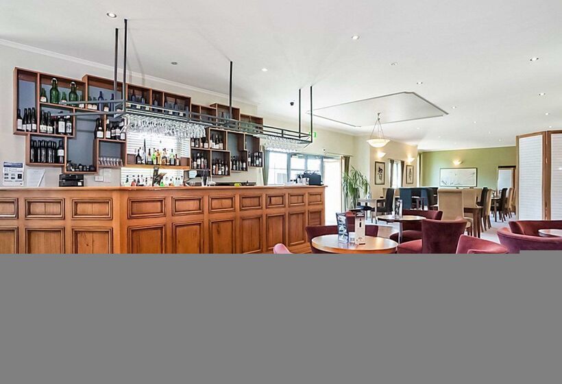 ホテル Quality Inn & Suites The Menzies