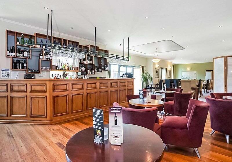 ホテル Quality Inn & Suites The Menzies