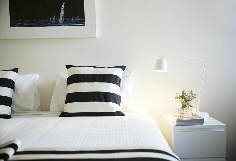 호텔 Ultiqa Little Collins