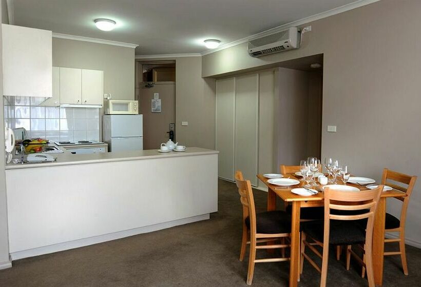 ホテル Punt Road Apartment