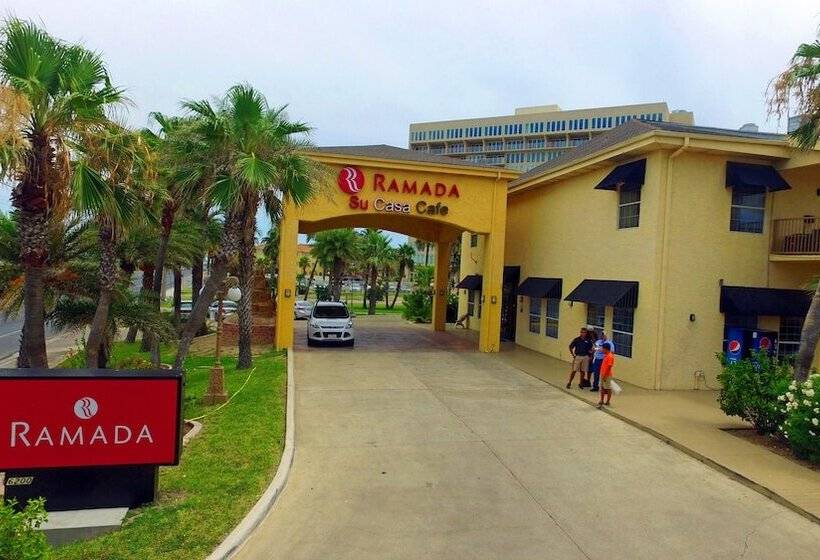 בית מלון כפרי Ramada By Wyndham & Suites South Padre Island