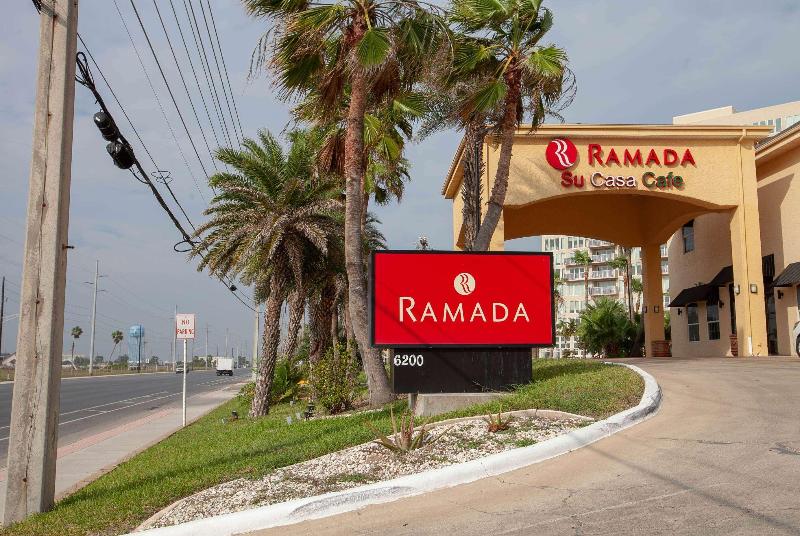 בית מלון כפרי Ramada By Wyndham & Suites South Padre Island