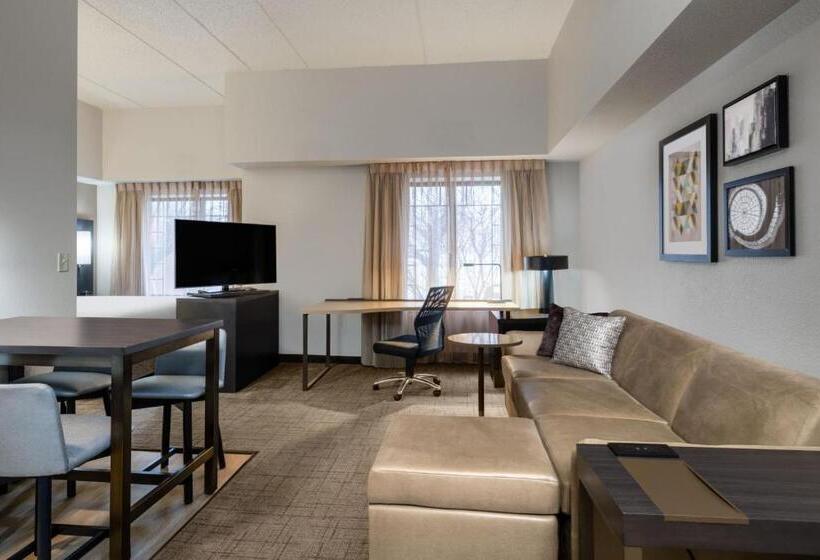 هتل Residence Inn By Marriott Chicago Oak Brook