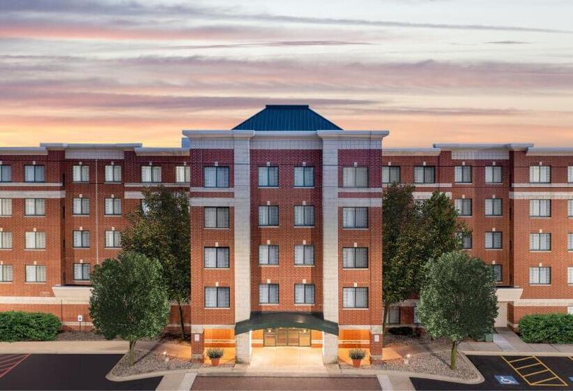 هتل Residence Inn By Marriott Chicago Oak Brook