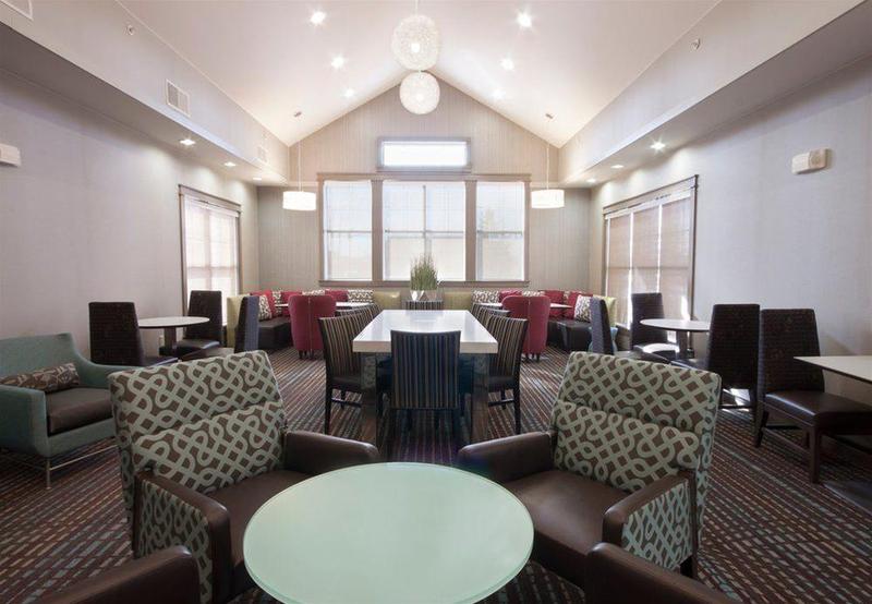 בית מלון כפרי Residence Inn Des Moines West At Jordan Creek Town Center