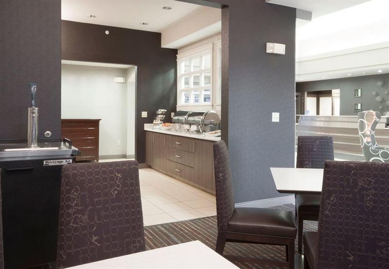 בית מלון כפרי Residence Inn Des Moines West At Jordan Creek Town Center