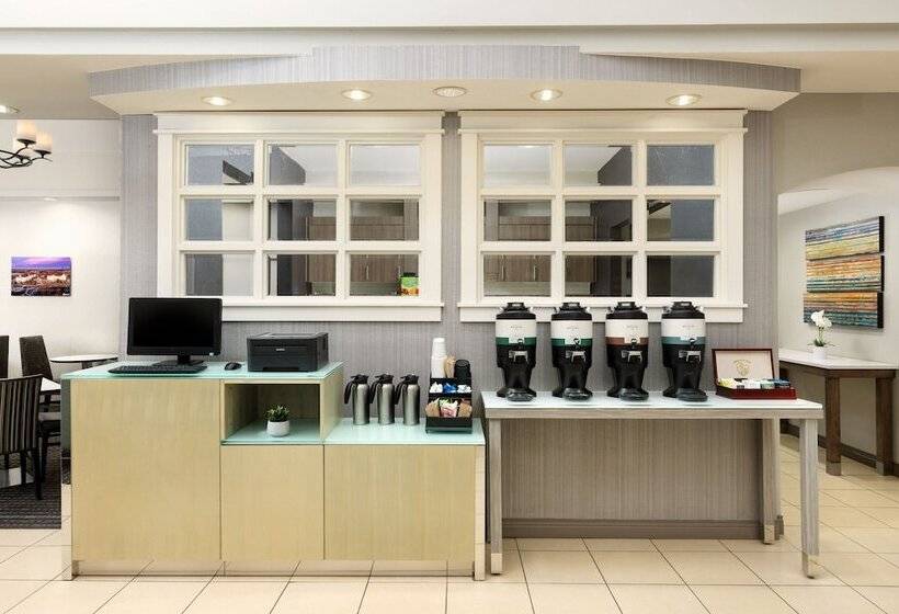 هتل Residence Inn Des Moines West At Jordan Creek Town Center