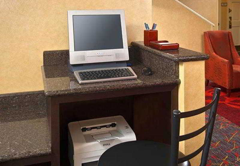 בית מלון כפרי Residence Inn Durham Research Triangle Park