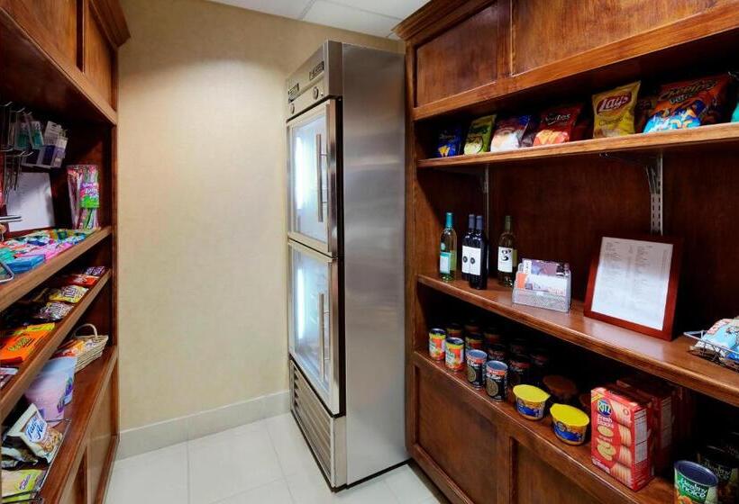 هتل Residence Inn Saint Louis Airport / Earth City