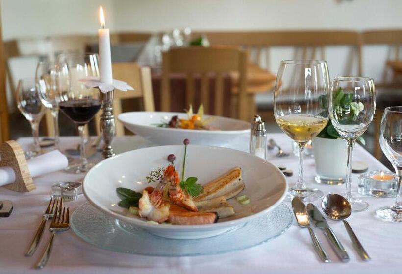 ホテル Restaurant Forellenbach