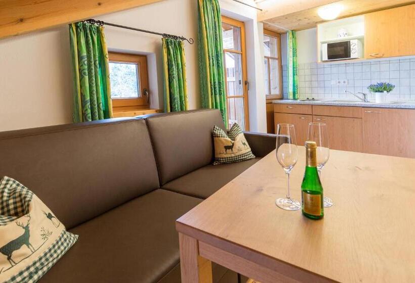 ホテル Restaurant Forellenbach